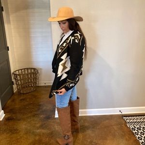 NWT Cream & Black Aztec Cardigan